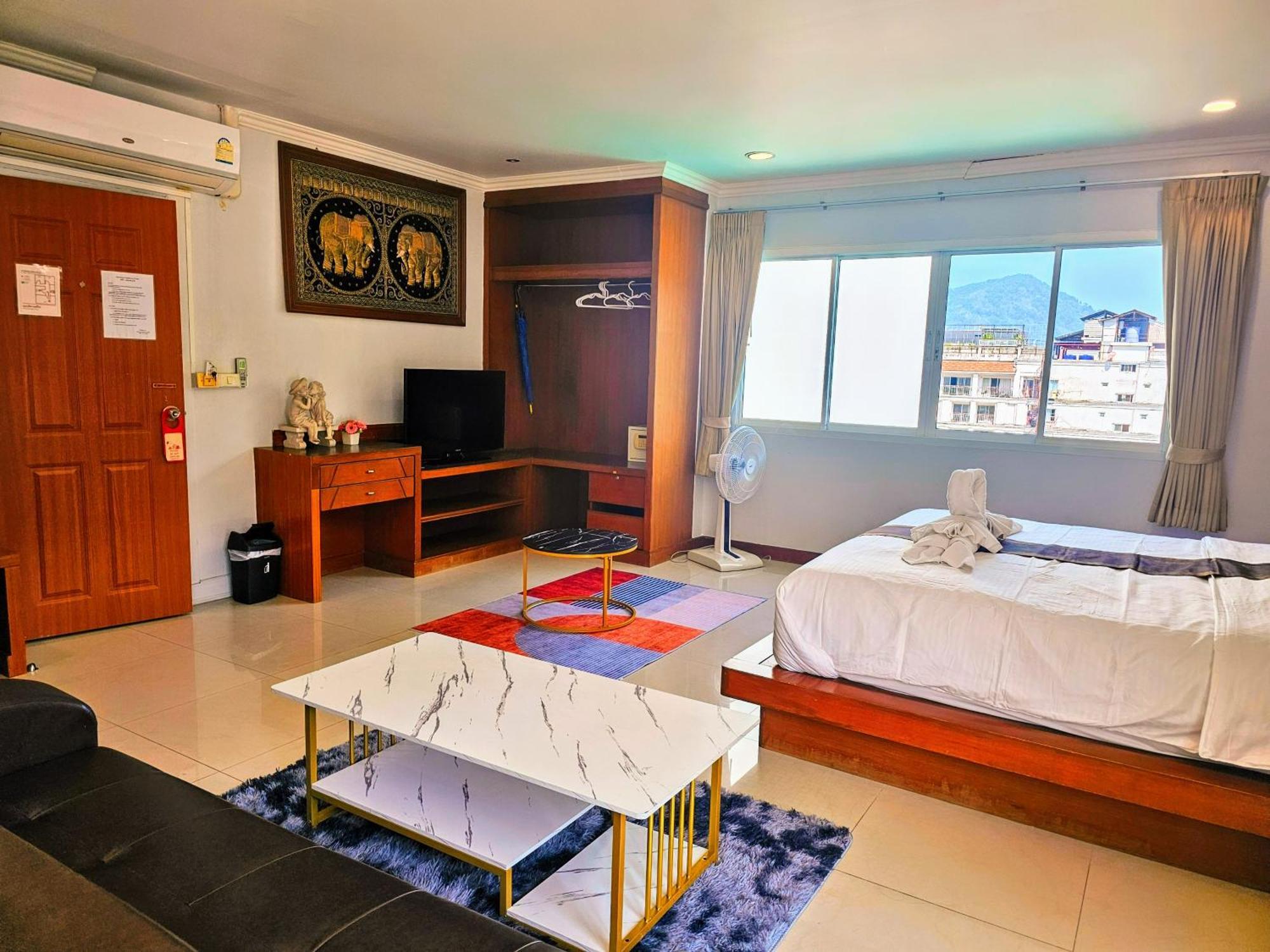 Sukcheewa Residence Phuket Patong Екстериор снимка